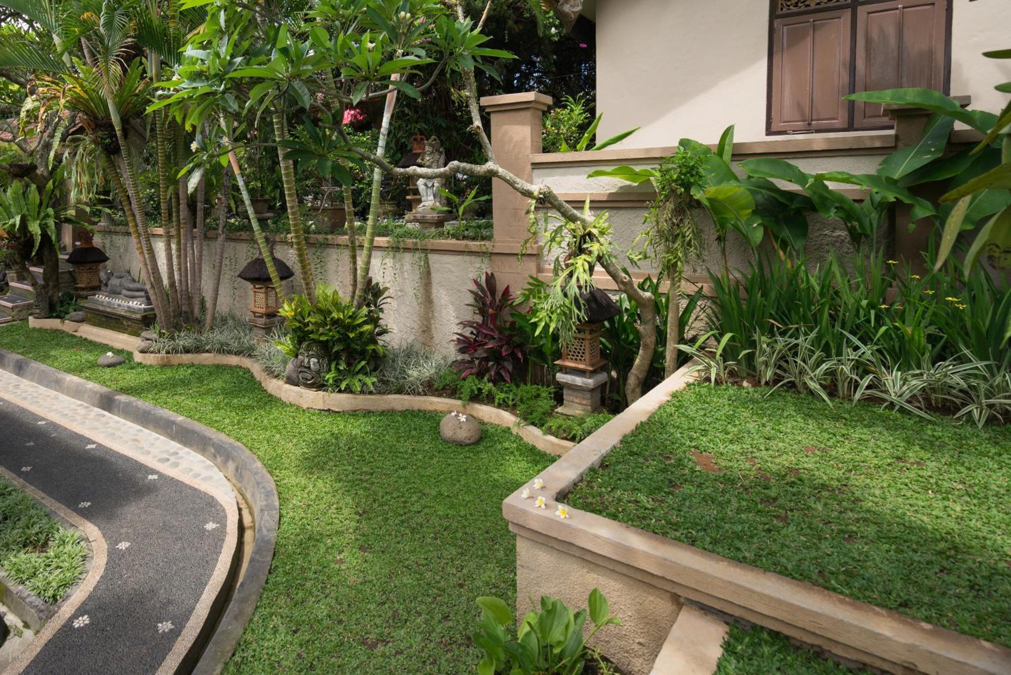 Nuaja Balinese Guest House Ubud Kültér fotó